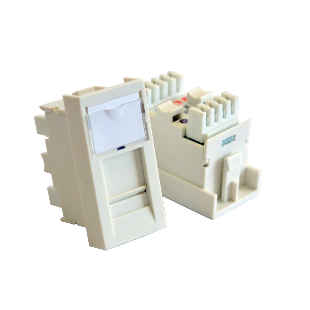 Вставка RJ-45 UTP Cat.5E, 22.5x45 мм со шторкой и маркировкой, белая